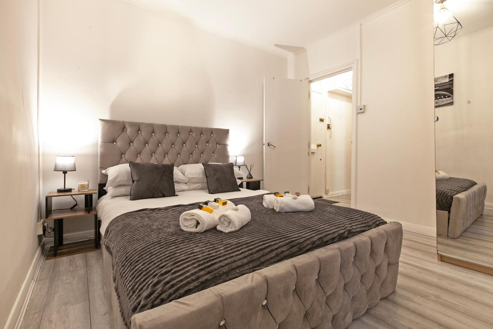 Beautiful One Bedroom Flat In Scott Ellis Gardens لندن المظهر الخارجي الصورة